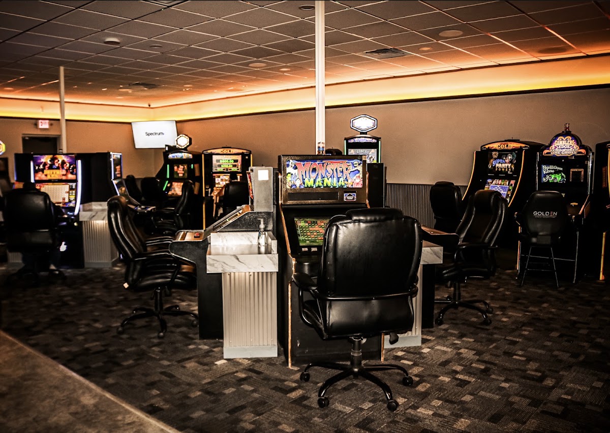 The Poker Parlor at Gold Dust Casino
